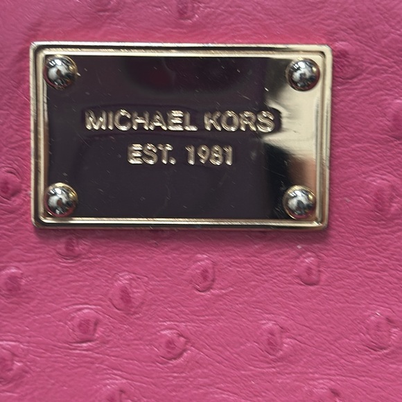 ✨Host Pick ✨ MICHAEL KORS | Pink Bedford Ostrich Long Wallet - Picture 5 of 7